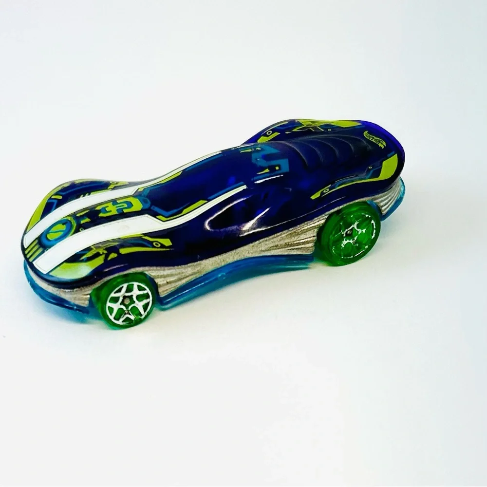 2015 Hot Wheels Clear Speeder Purple Green Blue & White 1:64 Diecast 3